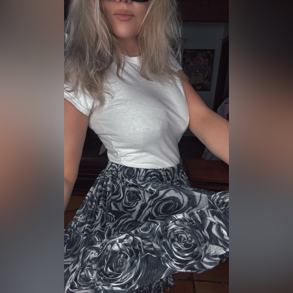 Elegant Black and Gray Floral Skirt